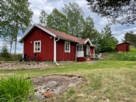 Stuga i J�rvs�, Harsa, Orbaden, Ljusdal, Nybo